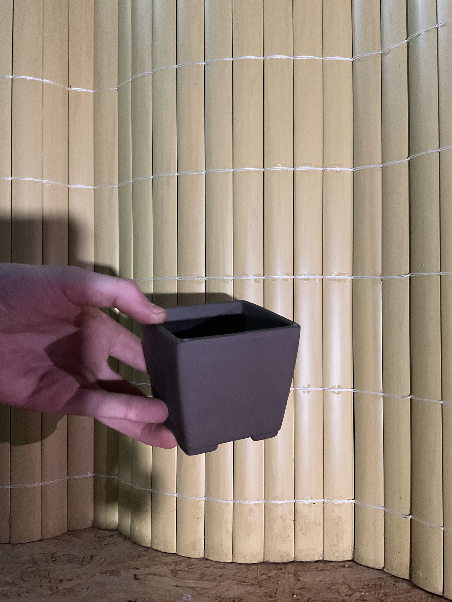 Pot carré 8,5 cm brut